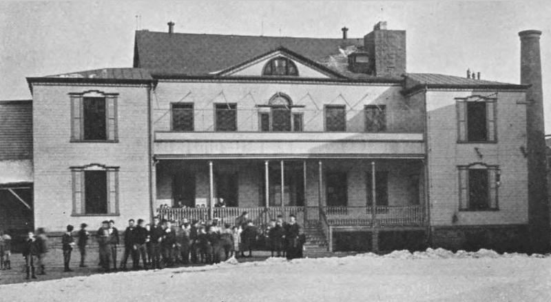 The Nathanial Prime Mansion during the Asylum years in 1907.